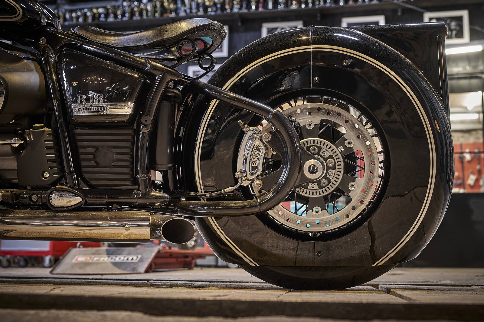 BMW R 18 Dirk Ölerking